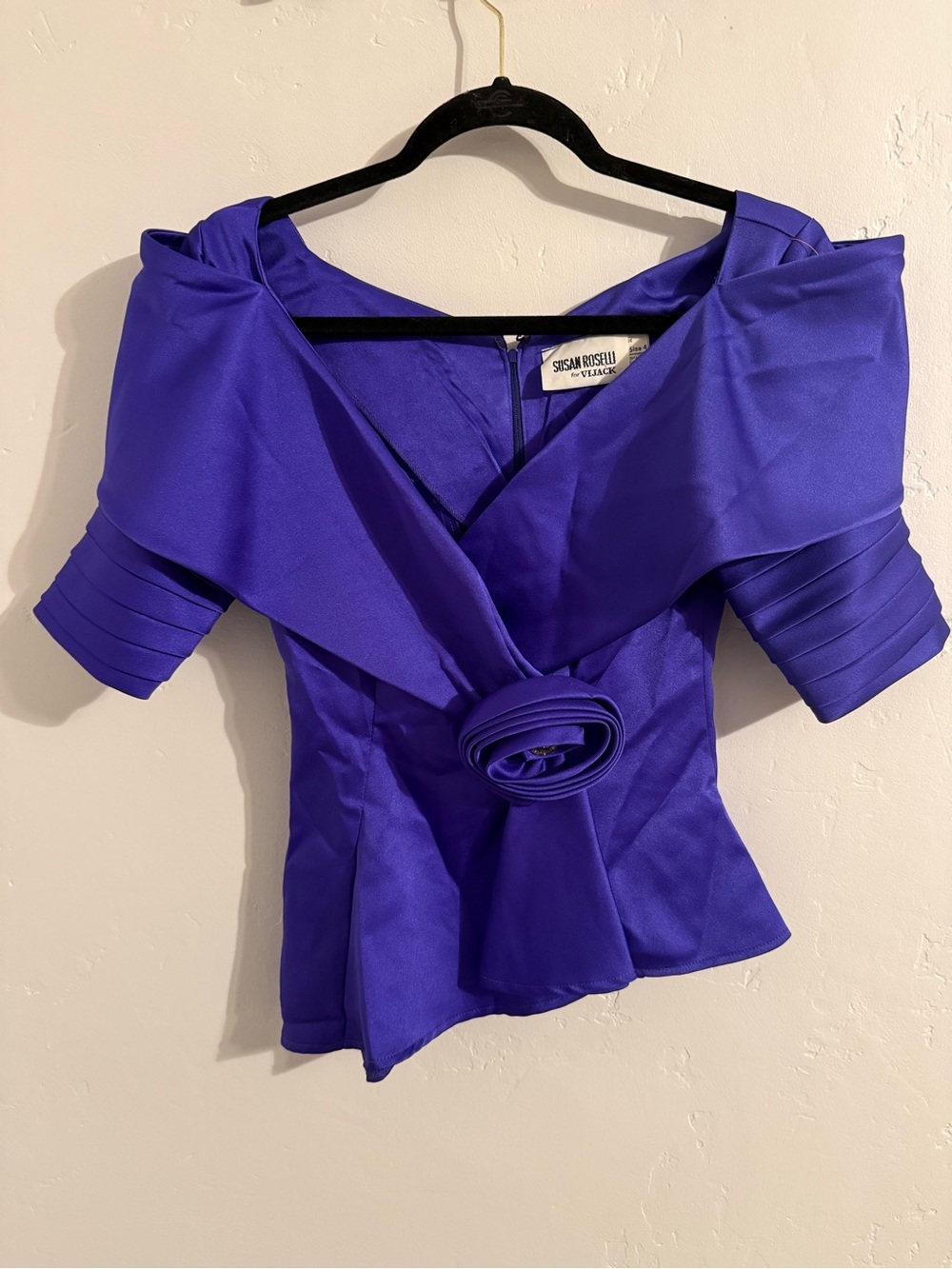 Vintage Susan Roselli for Vijack Vibrant Purple Off-Shoulder Top sz 4